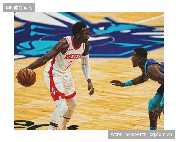 維克多立即反击造就关键制胜球